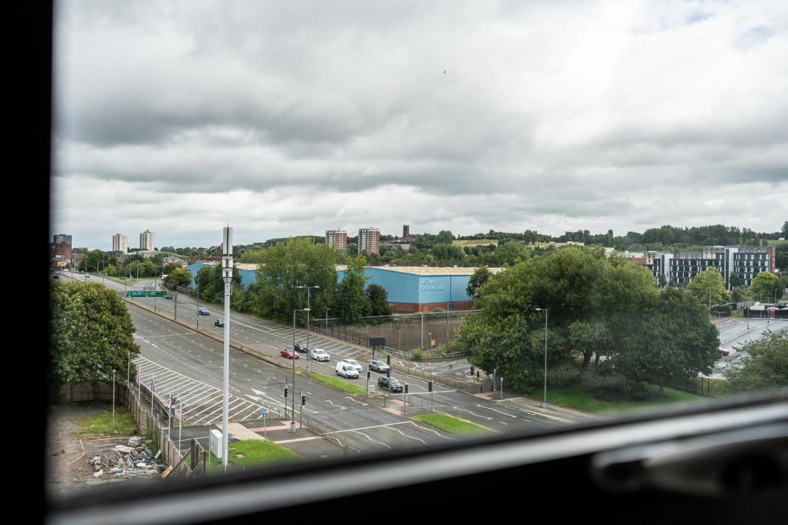 Guestready - Urban Refuge In Vauxhall, No Wifi ลิเวอร์พูล ภายนอก รูปภาพ