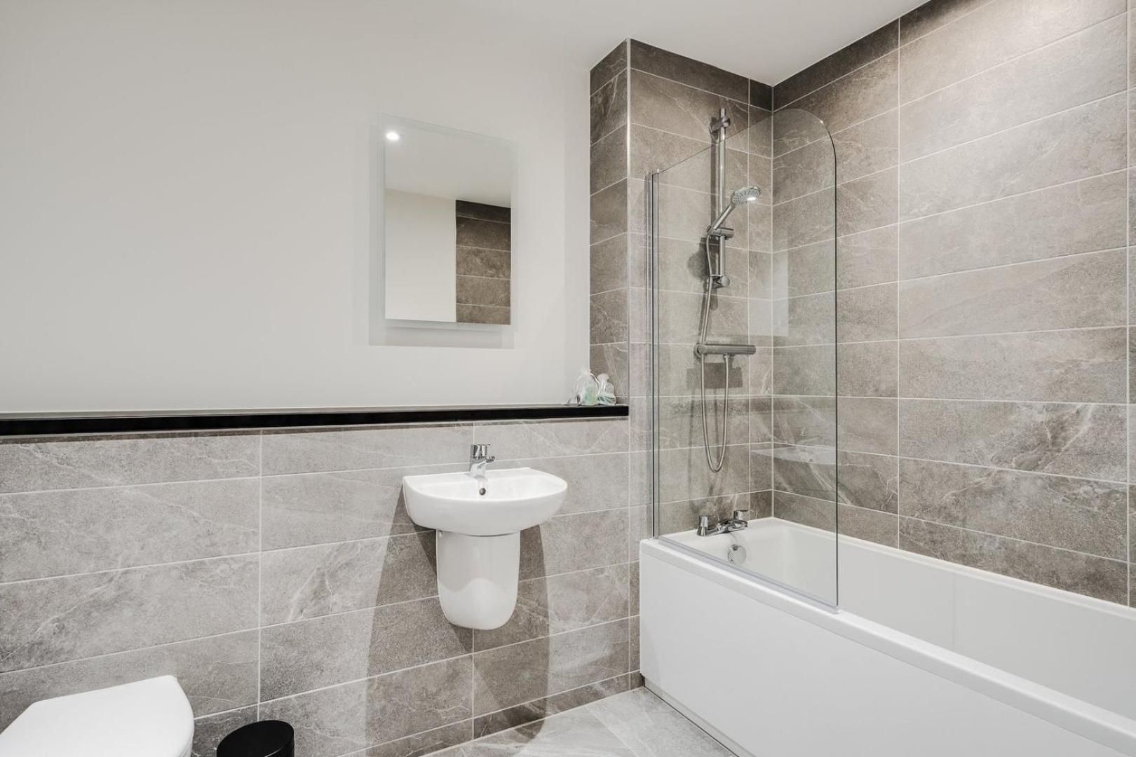 Guestready - Urban Refuge In Vauxhall, No Wifi ลิเวอร์พูล ภายนอก รูปภาพ
